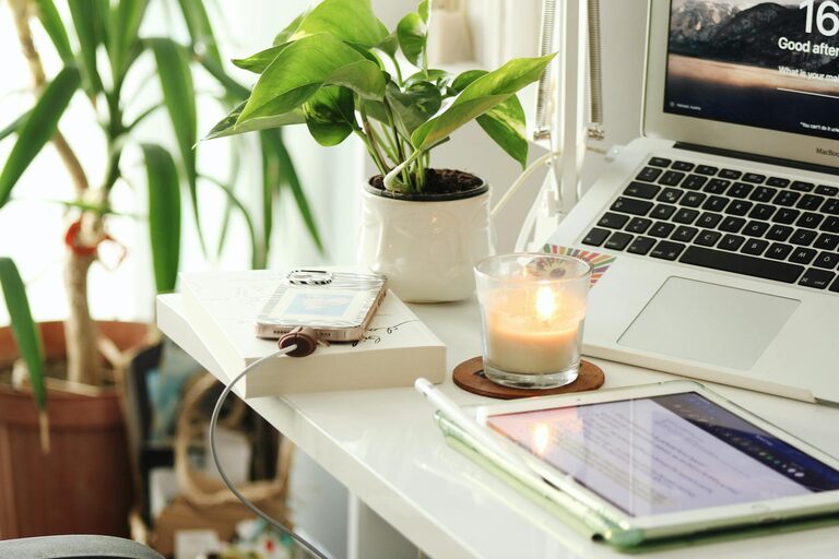 How to Create a Productive Home Office Environment